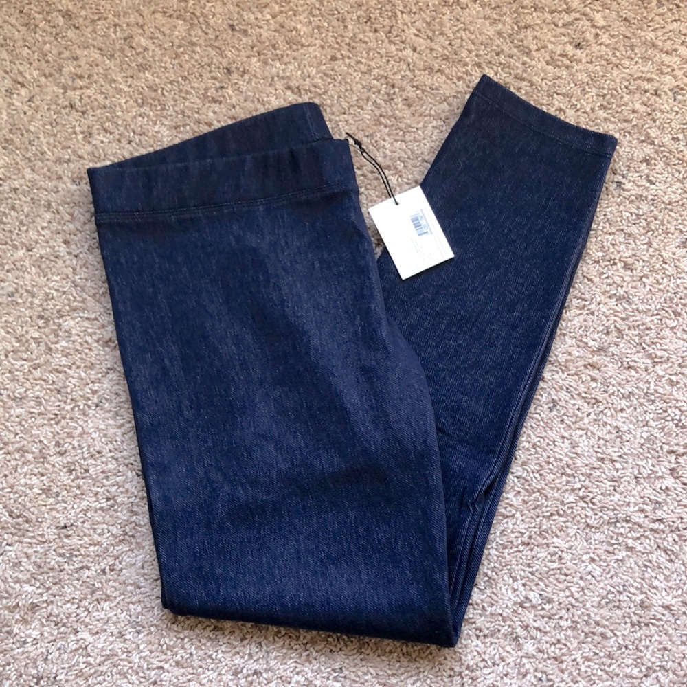 NWOT Hatch maternity denim legging color indigo size 3. I lost the tag ☹️